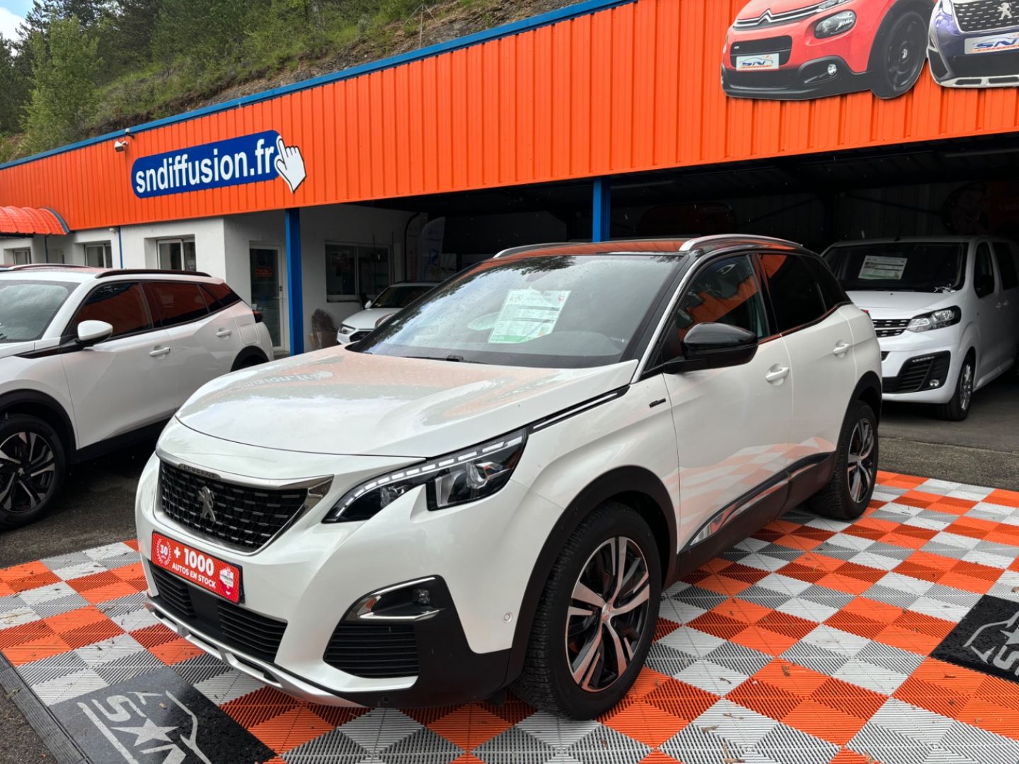 PEUGEOT 3008 PureTech 130 GT LINE