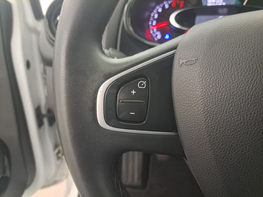 RENAULT CLIO IV ESTATE - ESTATE 0.9 TCe 90 ZEN